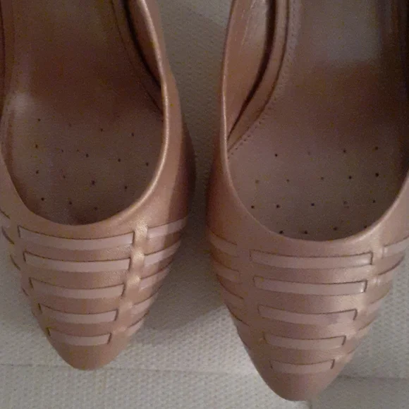 Geox Rose Gold sling backs
